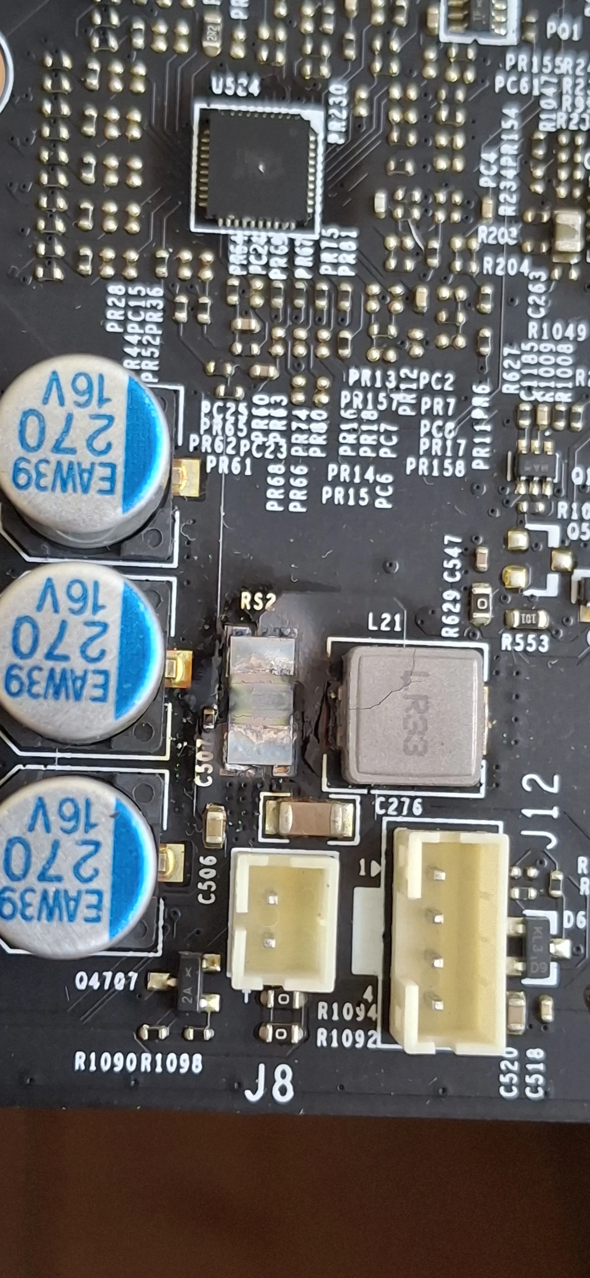 Kde selhala ochrana? Příběh MSI GTX 1080: Když spálený MOSFET zničí VRAM i grafické jádro
